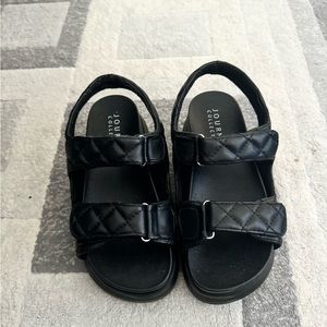 Dad sandals 5.5